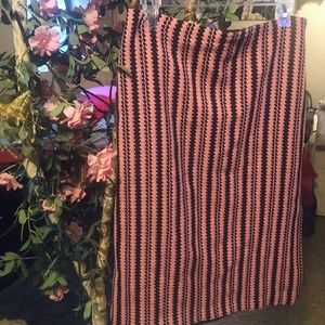 100% wool sexy j crew skirt size 8 pink heaven with side slit